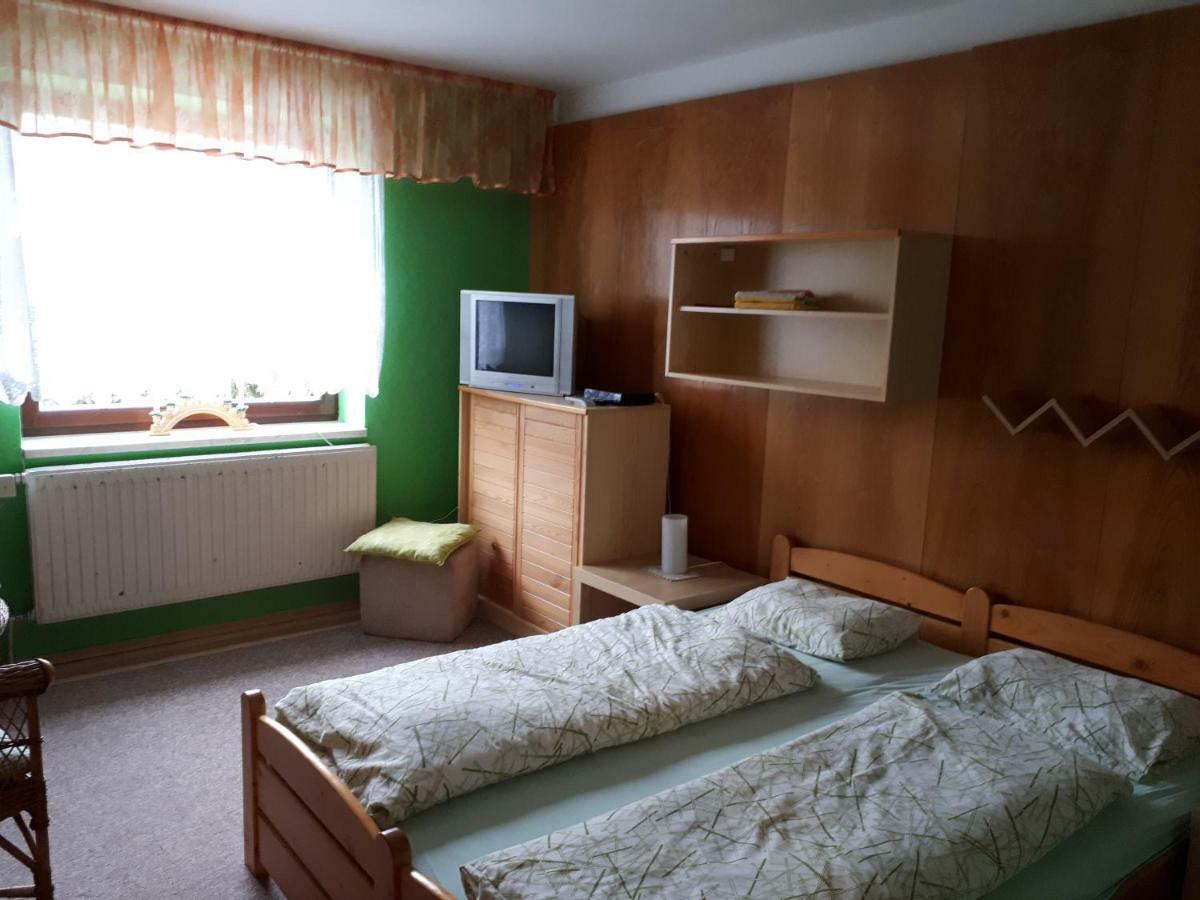 Privat - Melanie Appartement Vrchlabí Buitenkant foto